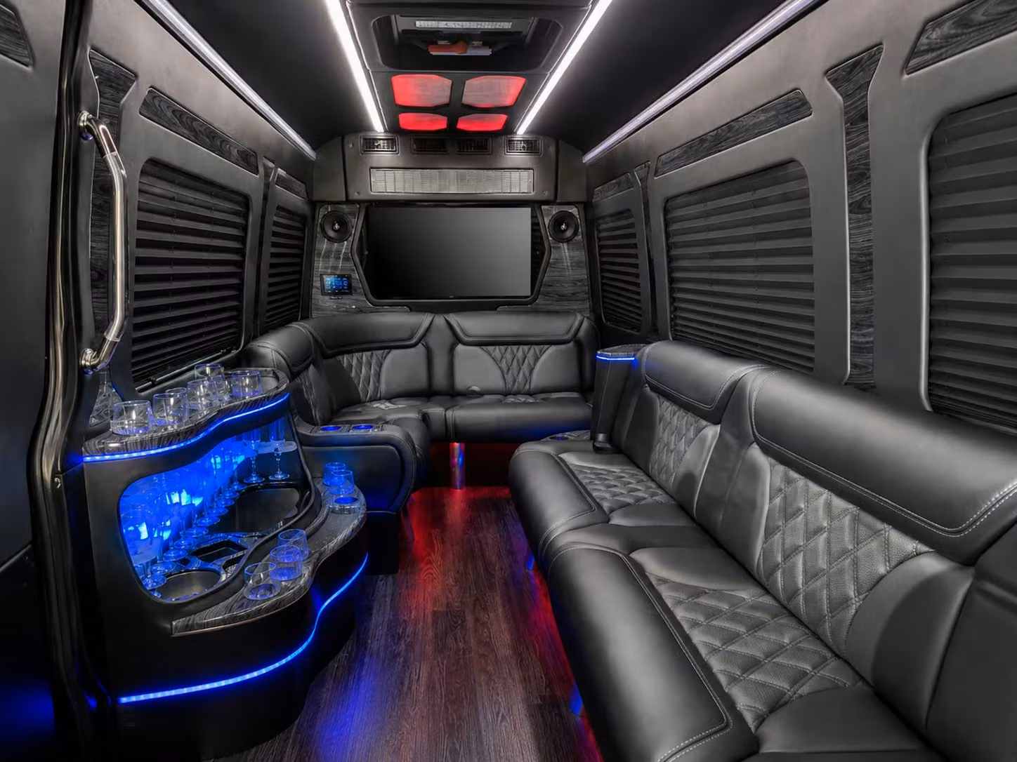reliable fargo airport transfers for military and government groups
